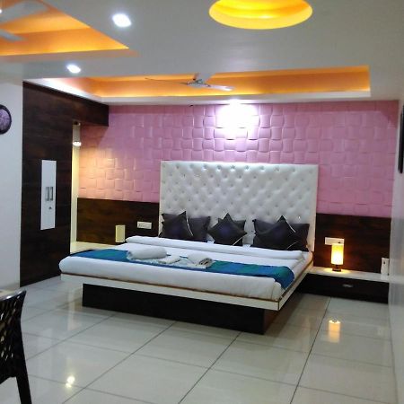 Hotel Sigma Inn Ahmedabad Exterior foto